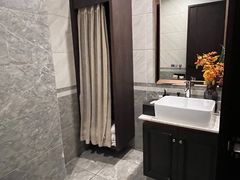 -和子足浴SPA会馆(东方之门店)