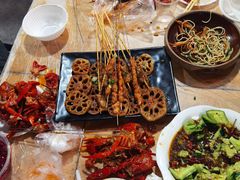 -老街烧烤大排档·地道湖北菜·龙虾馆(汉口火车站店)