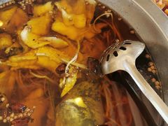 -鑫巴蜀小镇 · 水煮鱼专研店(玉桥店)