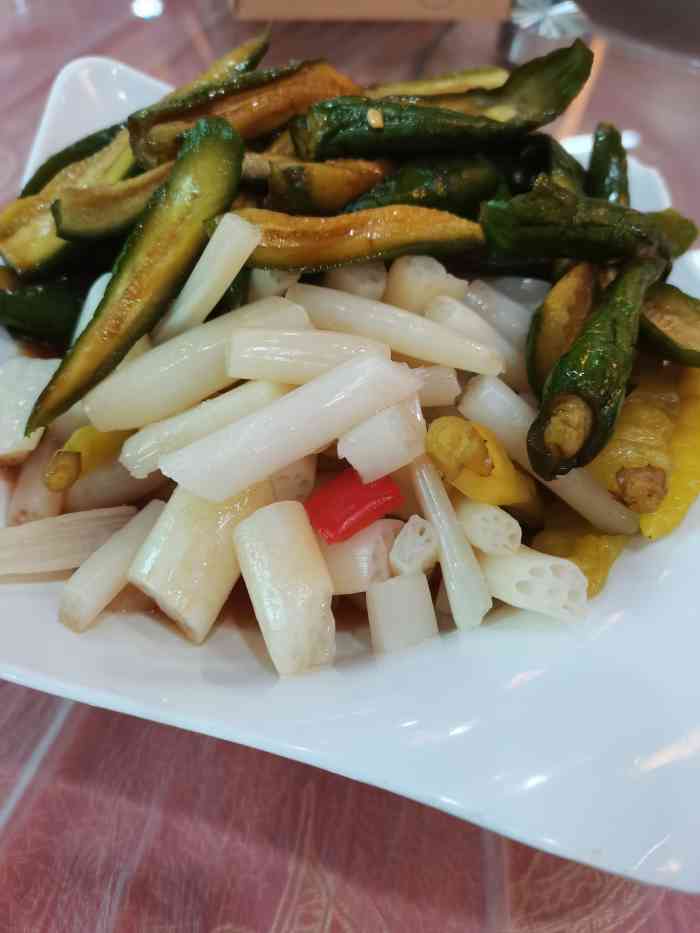 西义兴-"每次去巩义必吃的馆子,卤肉是镇店之宝,品."-大众点评移动版