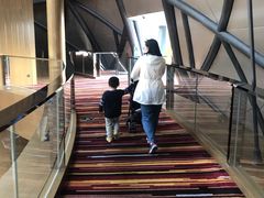 -上海滴水湖皇冠假日酒店