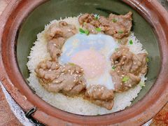 窝蛋牛肉片-红星光发煲仔饭(文海店)