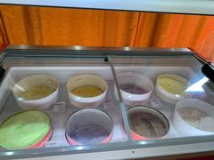 雪糕-威珀斯酒店·珀萃美食餐厅 | 海鲜刺身·现烤生蚝·特色烤肉