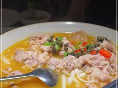-江渔儿酸菜鱼·拔草餐厅(虎门君乐汇店)