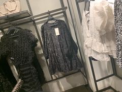 -ZARA(恒隆广场店)