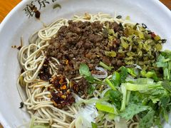 -汪胖子襄阳牛肉面(华丰路店)