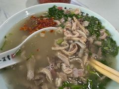 羊杂汤-清真喜兰老丁羊汤特色小吃