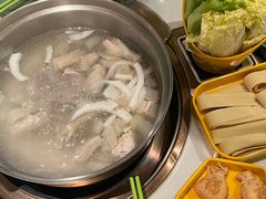 -润园四季椰子鸡火锅(南山海岸城店)