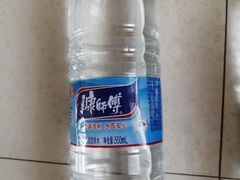 康师傅矿泉水-美滋滋尚鱼烤鱼餐厅(空港店)