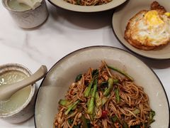 -粉观右江西鲜辣米粉(天地店)