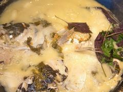 -陈大锅·岳阳鱼馆·地道岳阳菜(美食街店)