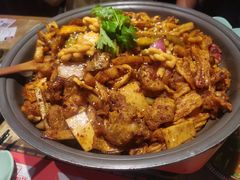 -炭舍干锅·烤鱼(扬名广场店)