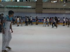 -正佳冰河湾真冰滑冰场