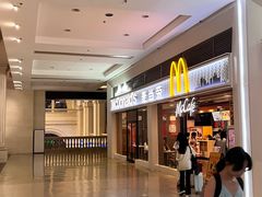 -麦当劳(汉口火车站候车室店)