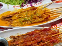 -威记烧嘢·南宁烧烤·超级生牛(绿地店)