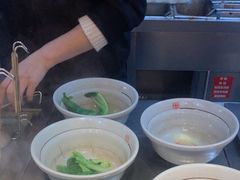 -呼啦面馆·头牌豌杂面(爱琴海店)