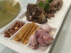-伊和园清真餐饮