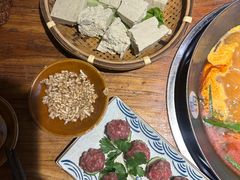 -贵厨酸汤牛肉(小十字店)