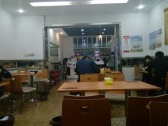 -杨铭宇黄焖鸡(新华路店)