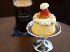 -Café Monson