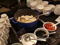-圣丰索菲特·2 On 988 Café 自助餐厅