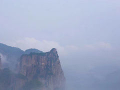 -天姥山