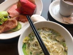 -大连君悦酒店 · VIVA(星海广场店)