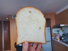 日本生吐司-Dough&Joe团憩(瑞虹天地月亮湾店)