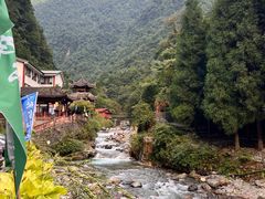 -西岭雪山大飞水景区