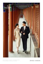 -都市丽人婚纱摄影