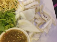 -J Daeng Seafood
