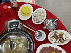 -花苑美食横琴生蚝火锅(拱北粤华路店)