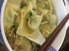 -笑来喜馄饨小笼工坊店(湖滨街店)