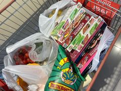 -家乐福(四元桥购物中心店)