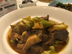 -梅花香里大酒店(郁金香路店)