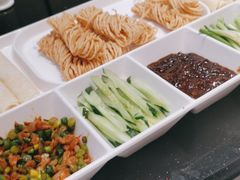 -香山湖家家宴(中山陵店)