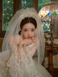 -不晚国际婚纱礼服