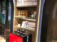 -光海书局(南京东路第一百货店)