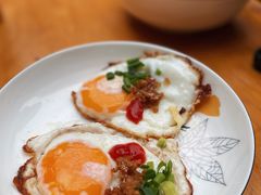 煎蛋-杨伯英传统杂酱面