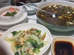 -江城小馆陕南妈妈菜·全球旅行餐厅(钟楼店)