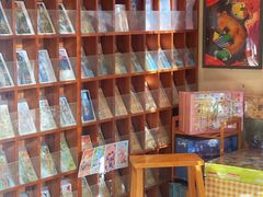 -猫的天空之城概念书店(丽江古城饮玉巷店)