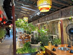 -三道苗苗鱼·美蛙黄辣丁(八里店)