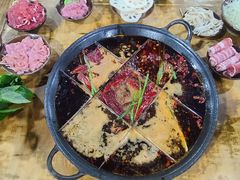 -正南齊北重庆老火锅(光华村直营店)