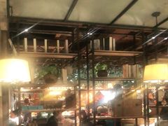 -领鲜活海鲜榴莲自助火锅(东门店)