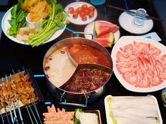 -唯爱KTV聚会餐厅(仙林东城汇店)