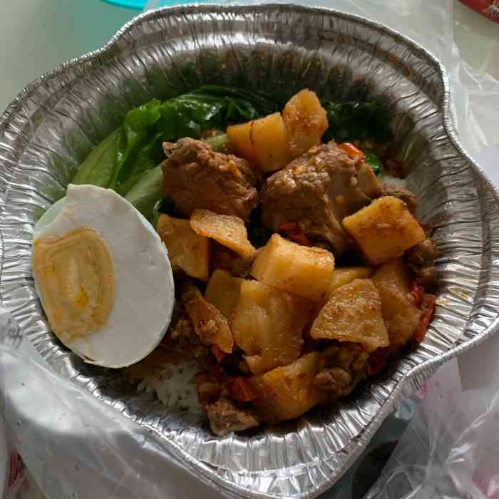 香他她煲仔饭友谊中皇城店