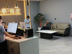 -云季酒店(西关地铁站C2出囗店)