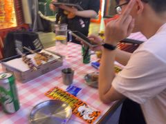 -路边羊烧烤酒场(宝带路店)