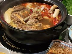-沪小胖小龙虾(淮海中路旗舰店)
