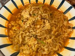 -猫头鹰炸鸡